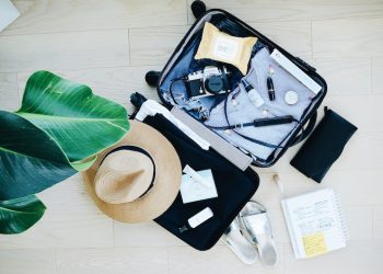 5 ways to be a conscious traveller